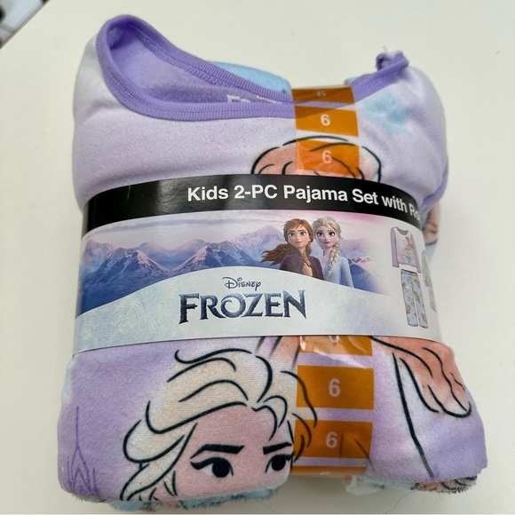 Disney Frozen Robe & 2 Pc Pajamas Girls' Size 6 Lilac & Blue Multi MSRP $60 NWT - Picture 1 of 8